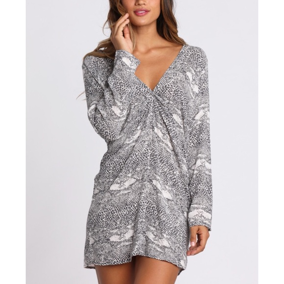 acacia swimwear Dresses & Skirts - NWT Acacia silk dress